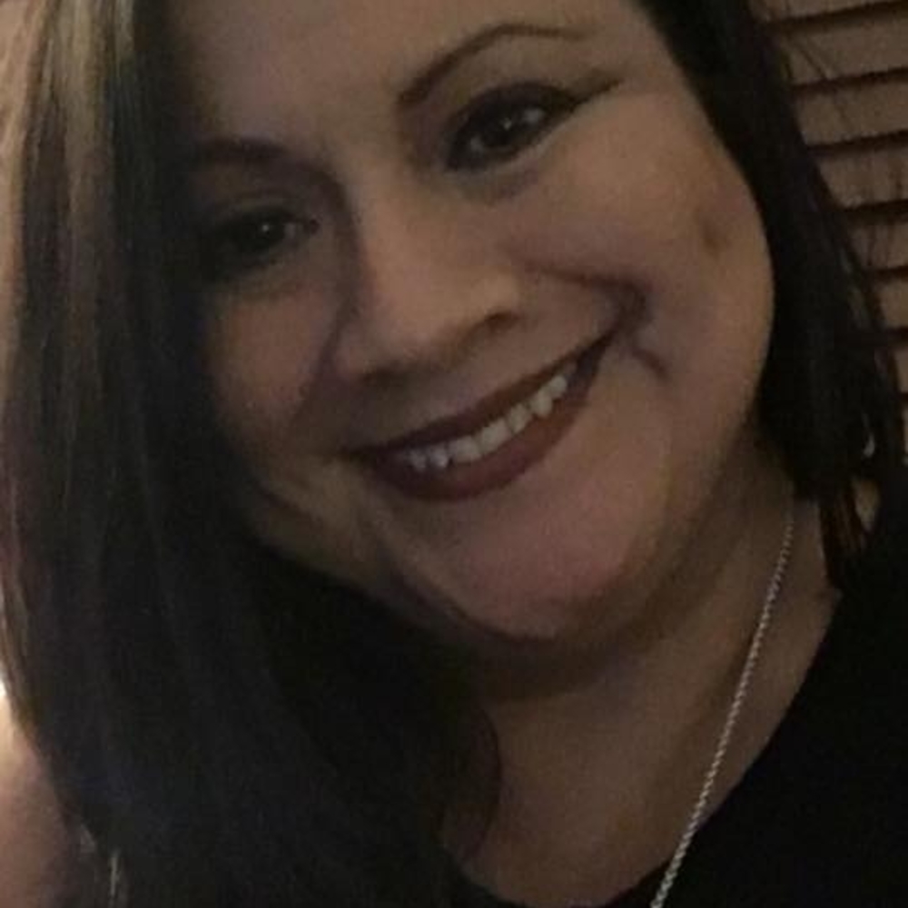 Meet your Posher, Lorena